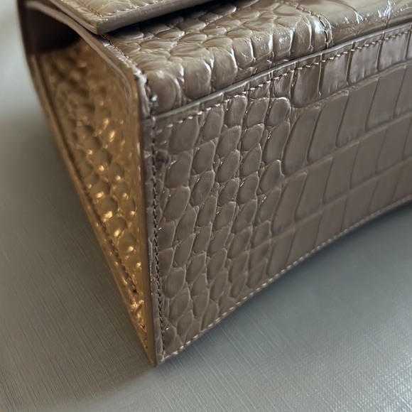 Balenciaga hourglass croc embossed leather bag - Picture 11 of 16